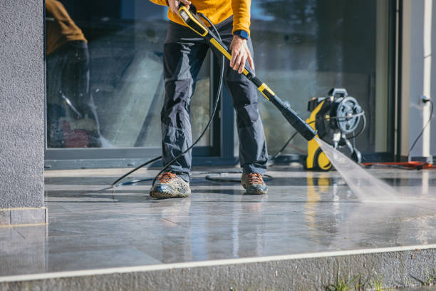 Professional Pressure Washing in Centreville, IL